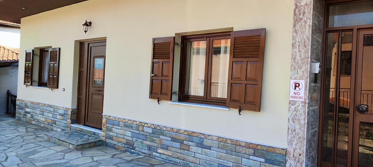 Theofania'S Marble House Meteora Apartamento Kastrákion Exterior foto
